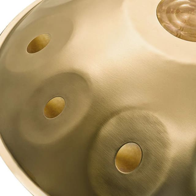 Handpan avec baguettes